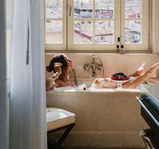 Helen Owen feet photo 14