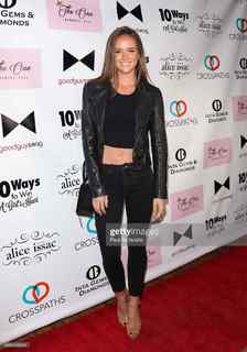 Helen Owen feet photo 8
