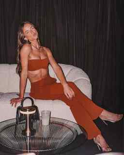 Helen Owen feet photo 13