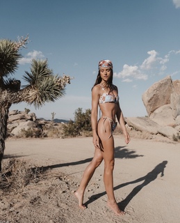 Helen Owen feet photo 1