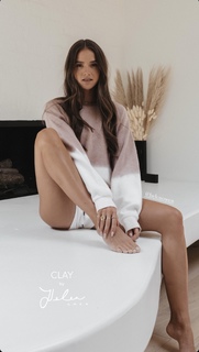 Helen Owen feet photo 11