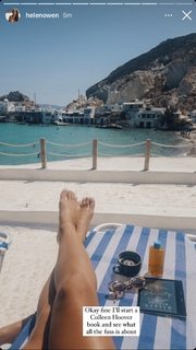Helen Owen feet photo 16