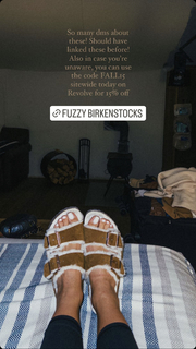 Helen Owen feet photo 3