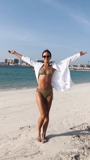Helen Owen feet photo 2