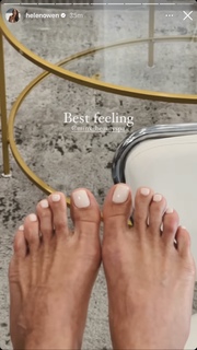 Helen Owen feet photo 16