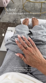 Helen Owen feet photo 6