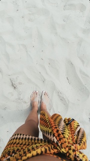 Helen Owen feet photo 14