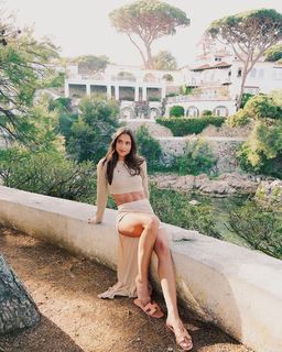 Helen Owen feet photo 7