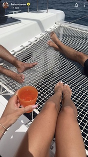 Helen Owen feet photo 9