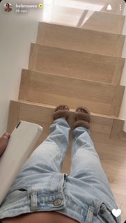 Helen Owen feet photo 5