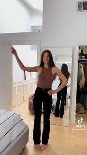 Helen Owen feet photo 17