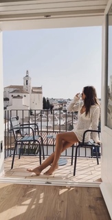 Helen Owen feet photo 12