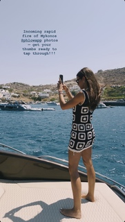 Helen Owen feet photo 1
