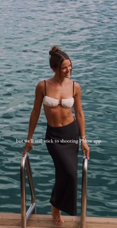 Helen Owen feet photo 8