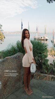 Helen Owen feet photo 18