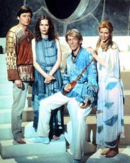 Helen Slater feet photo thumbnail