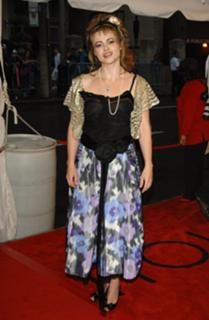 Helena Bonham Carter feet photo thumbnail