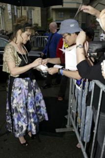 Helena Bonham Carter feet photo thumbnail