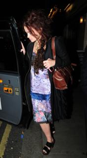 Helena Bonham Carter feet photo thumbnail