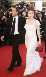 Helena Bonham Carter feet photo thumbnail
