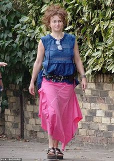 Helena Bonham Carter feet photo thumbnail