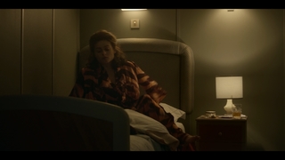 Helena Bonham Carter feet photo thumbnail