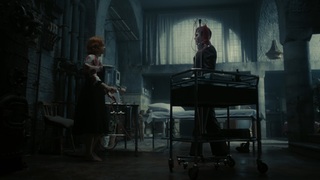 Helena Bonham Carter feet photo thumbnail
