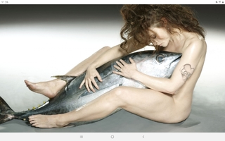 Helena Bonham Carter feet photo thumbnail