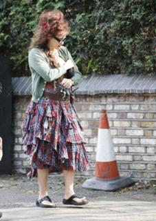 Helena Bonham Carter feet photo thumbnail