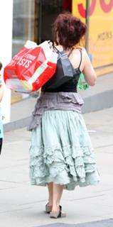 Helena Bonham Carter feet photo thumbnail
