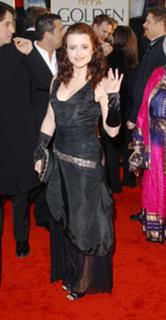 Helena Bonham Carter feet photo thumbnail