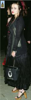 Helena Bonham Carter feet photo thumbnail