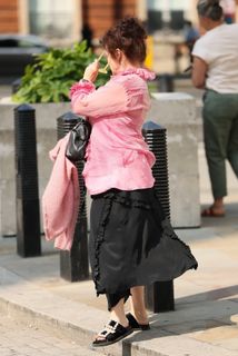 Helena Bonham Carter feet photo thumbnail