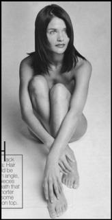 Helena Christensen feet photo thumbnail