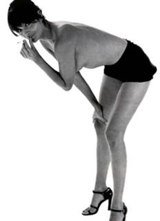 Helena Christensen feet photo thumbnail