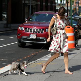 Helena Christensen feet photo thumbnail