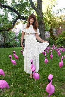 Helena Christensen feet photo thumbnail