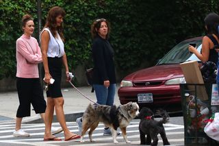 Helena Christensen feet photo thumbnail