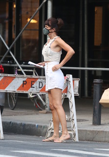 Helena Christensen feet photo thumbnail