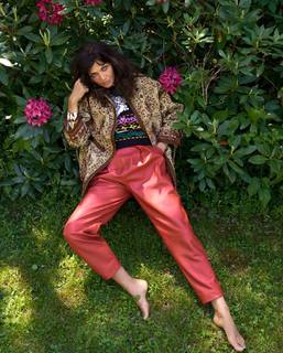 Helena Christensen feet photo thumbnail