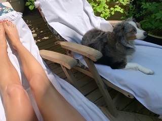 Helena Christensen feet photo thumbnail