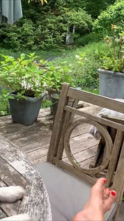 Helena Christensen feet photo thumbnail