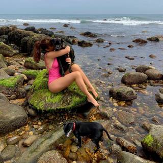 Helena Christensen feet photo thumbnail