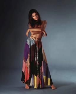 Helena Christensen feet photo thumbnail