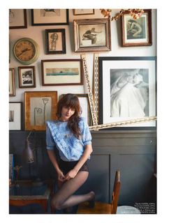 Helena Christensen feet photo thumbnail