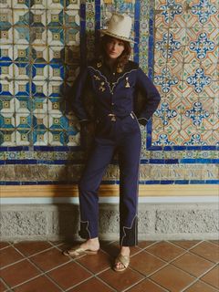 Helena Christensen feet photo thumbnail