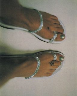 Helena Christensen feet photo 1