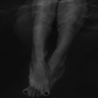 Helena Coelho feet photo 3