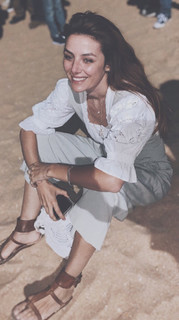 Helena Coelho feet photo 5