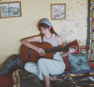 Helena Coelho feet photo 19